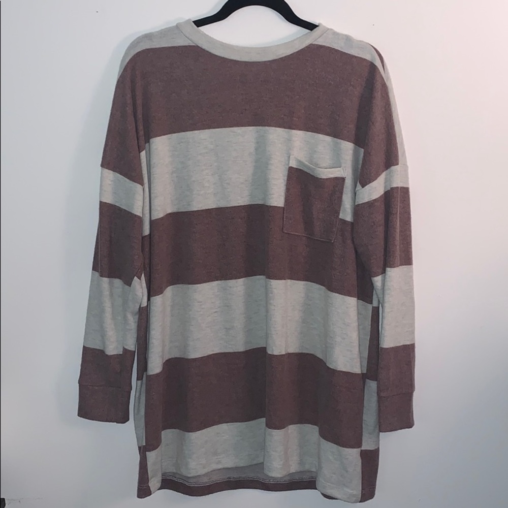 NWOT Oversized Striped PocketTee